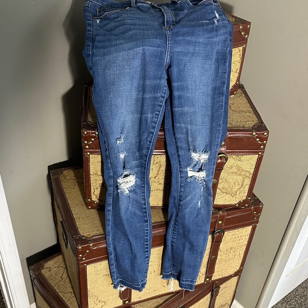 A&F Super Skinny Jeans